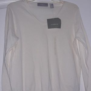 Liz claiborne off white sweater